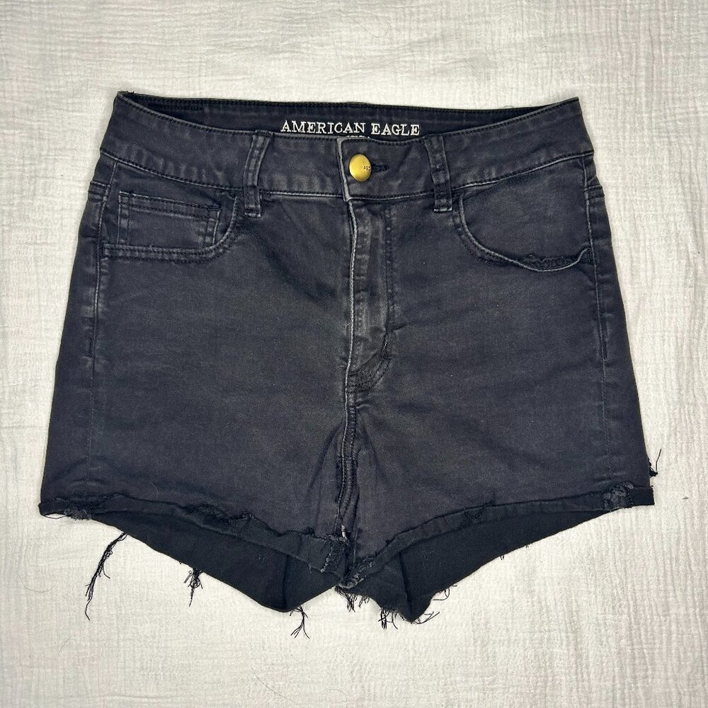 AMERICAN EAGLE HIGH RISE SHORTIE BLACK SIZE 10